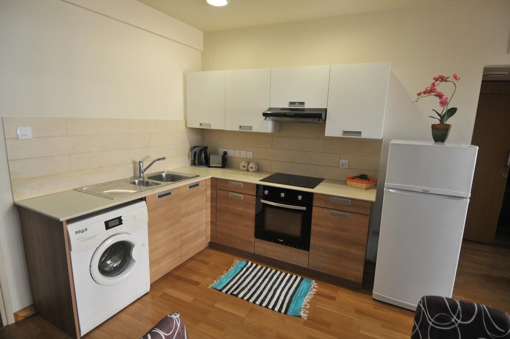 Ithaki Phinikoudes Apartment No. 204 Larnaca Værelse billede