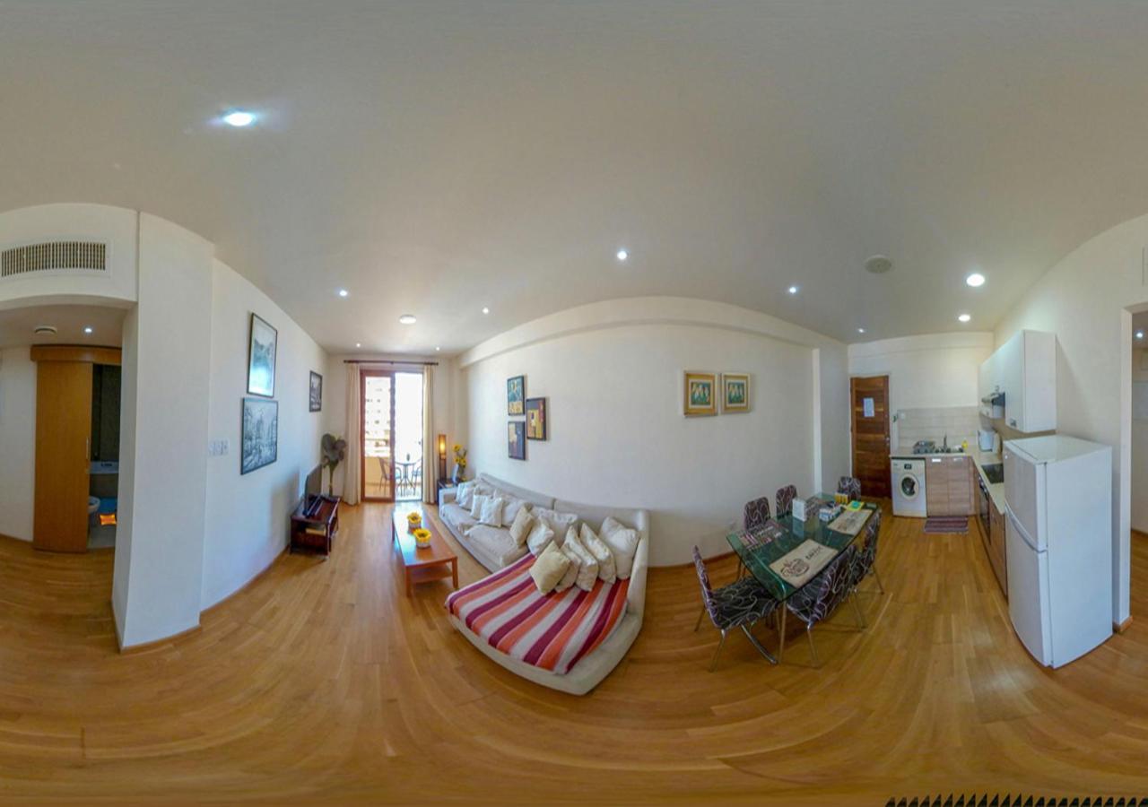 Ithaki Phinikoudes Apartment No. 204 Larnaca Eksteriør billede